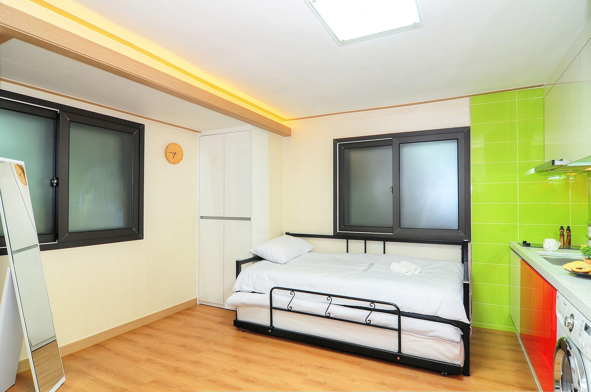 Hostel Kw Sinsa Seoul Eksteriør bilde
